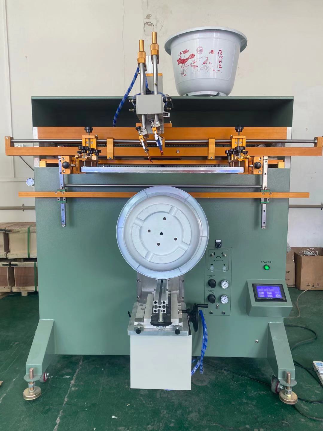 陽江市絲印機廠家廚具移印機鋁板鐵皮絲網印刷機印刷效果鮮艷